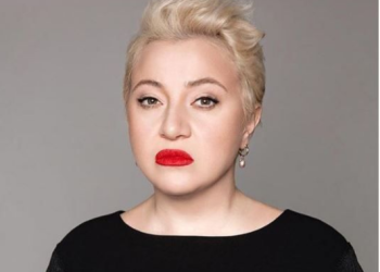 “არ მაქვს ძალა ვთქვა ქართული სადღეგრძელო. ისევ შევბრუნდები ნიკოლაი სასწაულმოქმედის ხატისკენ..”-მომღერალი თეონა კონტრიძე