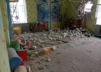 რუსეთის საოკუპაციო ძალებმა ლუგანსკის სოფელი დაბომბეს – არიან დაშავებულები