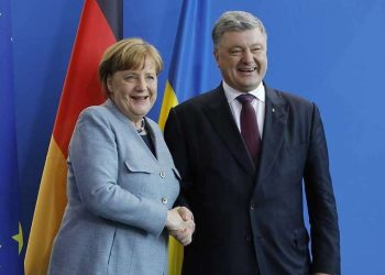 პეტრო პოროშენკო: ანგელა მერკელი უკრაინის მფარველი ანგელოზი იყო