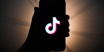 ბავშვები ვიდეოს ჩაწერის დროს იგუდებიან – TikTok-ზე სასიკვდილო თამაში ვრცელდება, რომელმაც 80-ზე მეტი არასრულწლოვანი იმსხვერპლა