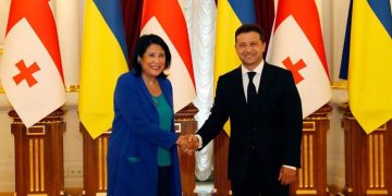 „ვესაუბრე პრეზიდენტ ზელენსკის… ის სამაგალითო ლიდერია“ – სალომე ზურაბიშვილი