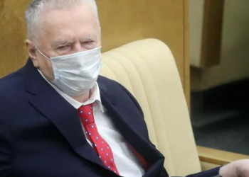 ჟირინოვსკი 2 კვირა მალავდა, რომ კოვიდინფიცირებული იყო — რუსული მედია