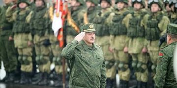 ლუკაშენკომ უკრაინის საზღვართან 5 ბატალიონი დაამატა და დედას იფიცებს ეს “გეგმური როტაციააო”