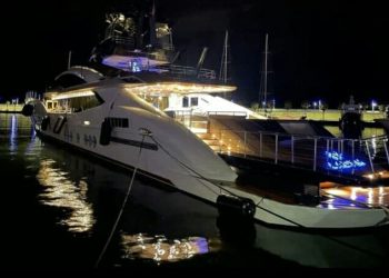 იტალიაში რუსი მილიარდერის იახტა “დააპატიმრეს” – დეტალები