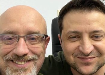 “ეს მესიჯი ბევრისთვის მოულოდნელი იქნება. მე არ მოგმართავთ, როგორც უკრაინის თავდაცვის მინისტრი და არც როგორც იურისტი”-რეზნიკოვი