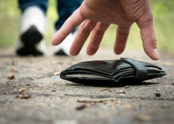 “დაგვივარდა საფულე… შიგნით ონკო დაავადებულის სამკურნალო დიდი თანხა დევს” – შემთხვევა თბილისში მოხდა