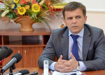 ოკუპანტების მიერ ნასროლი რაკეტა ჟიტომირის სამხედრო ნაწილს დაეცა… დავაკავეთ 2 პირი, რომლებმაც ინციდენტის ფოტო გადაიღეს – ქალაქის მერი