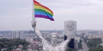 KyivPride: ლგბტ+ თემი უკრაინის დასაცავად ჯარისკაცების მხარდამხარ იბრძვის
