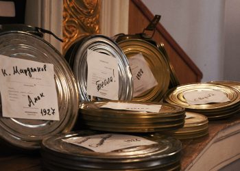 კინოცენტრი სამინისტროს რუსეთიდან ქართული ფილმების დაბრუნების პროგრამის შეჩერებას სთხოვს