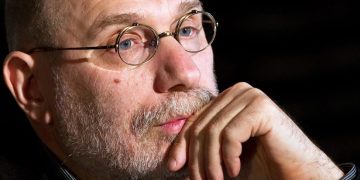 “მე ვარ ქართველი, მაგრამ რუსი მწერალი.. ნამდვილ, ცოცხალ რუსეთს, ზუსტად ისეთივე წარმოდგენა აქვს, როგორც თქვენ!”-ბორის აკუნინი