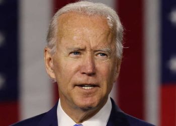 “უკრაინელები ხერხემლიანი ხალხია, გამბედავები, შეხედეთ როგორ უდგებიან წინ წყეულ ტანკებს” – ბაიდენი