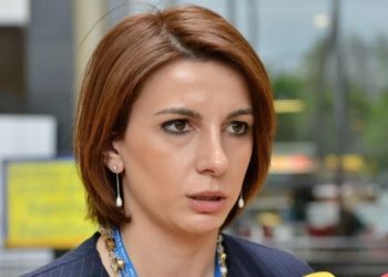 “თქვენ აირჩიეთ სირცხვილი და ამიტომ მიიღებთ ომს” – ჩუგოშვილი ნოე სულაბერიძეს