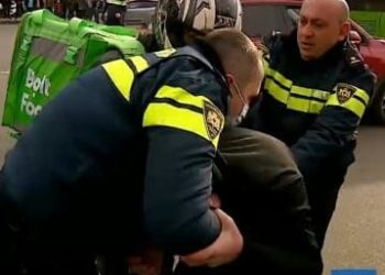 (ვიდეო) – დაკავების კადრები – “არ მივატოვოთ დაკავებულები გასაჭირში”