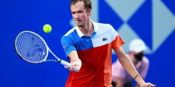 მსოფლიოს მოქმედ პირველ ჩოგანს, დანიილ მედვედევს ტურნირზე პუტინის დაგმობა მოუწევს.