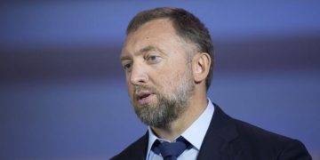 რუსი მილიარდერი დერიპასკი:”მომდევნო სამ კვირაში ჩვენ ვნახავთ, რა დაემართებათ ბანკებს?!ვინ დაგვრჩება პარტნიორებიდან?!აიღეთ 1998 წლის კრიზისი და გაამრავლეთ სამზე”.