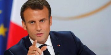 ემანუელ მაკრონმა მსხვილ ფრანგულ კომპანიებს ურჩია, რუსული ბაზარი არ დატოვონ – Le Figaro