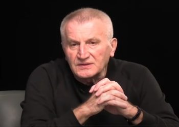 “ნაგავი გასატანია საზოგადოებრივი და პოლიტიკური ავანსცენიდან, სანამ ამ ნაგავს ქართველები გაუტანია საქართველოდან!” – დემურ გიორხელიძე