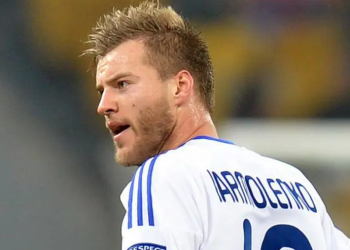 „ბიჭებო, რატომ სხედხართ ყ*****ვით და არაფერს ამბობთ?!“ – უკრაინელი ფეხბურთელის მიმართვა რუს ფეხბურთელებს