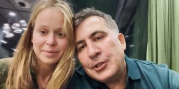 “ექვსი თვეა საშინელ სიზმარში ვცხოვრობ, 2 კვირაა ვერ ვჭამ! პუტინმა ჩემი საყვარელი ადამიანი ტყვედ წაიყვანა” – ლიზა იასკოს  მიმართვა ზურაბიშვილს