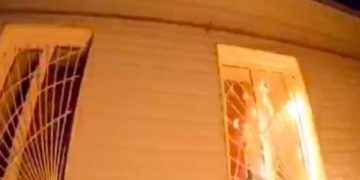 რუსეთში სამხედრო-გამწვევ პუნქტს პროტესტის ნიშნად ცეცხლი წაუკიდეს