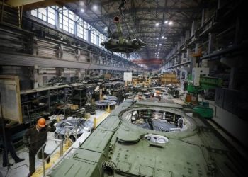 რუსეთში ტანკების მწარმოებელმა ერთადერთმა ქარხანამ მუშაობა შეაჩერა