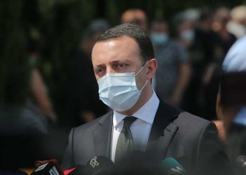 ღარიბაშვილის იძულებითი სამძიმარი – პრემიერი ოთხდღიანი დუმილის შემდეგ