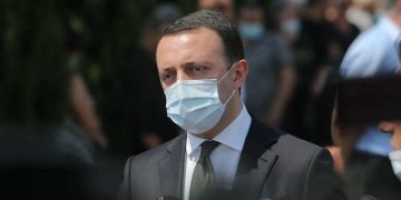 ღარიბაშვილის იძულებითი სამძიმარი – პრემიერი ოთხდღიანი დუმილის შემდეგ