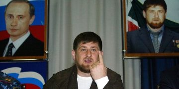 ბრიტანეთმა პუტინს, ლავროვს, კადიროვსა და რუს ოლიგარქებს პერსონალური სანქციები დაუწესა