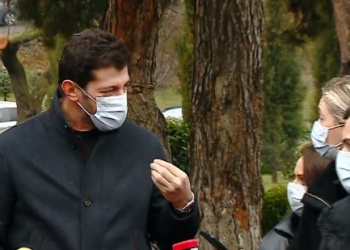 “მშობლები ხომ გყავს? ნუ მეჩრები პირში, სად გაიზარდე” – კალაძე “მთავარი არხის” ჟურნალისტს