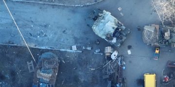 რუსი სამხედროები მაროდიორობას არ იშლიან – ოკუპანტებმა კიევში ხალიჩები მოიპარეს