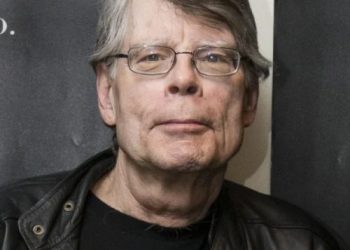 სტივენ კინგი – ეს პუტინის ომია, ქალები და ბავშვები მისი ხელით იღუპებიან