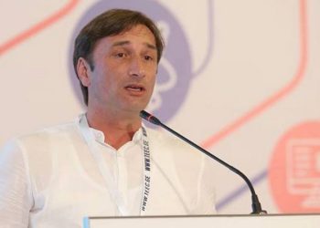 “უკრაინის დასახმარებლად ვყიდი დედის დატოვებული ოქროს ბეჭედს და ჩემი ჯილდოს მონეტას, მეტი არაფერი გამაჩნია” – ლადო აფხაზავა