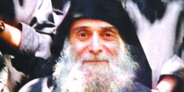 “ბოლო დროს ანტიქრისტეს მომხრეებიც პირჯვარს გამოისახავენ, ეკლესიაში შემოვლენ და სახარების მცნებებზე იქადაგებენ, მაგრამ არ დაუჯეროთ! ნუ შეგეშინდებათ, მე მოვალ და მოგეხმარებით!”-ბერი გაბრიელი