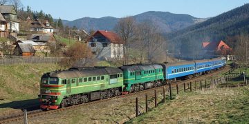 “ბელარუსში მოქალაქეები უკრაინისკენ მიმავალ რუსულ მატარებლებს აჩერებენ და საბრძოლო ტექნიკას აზიანებენ”