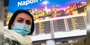 “ნადა უნიჩტოჟით ეტიხ ხახლოф!!!”…..პირველები იტალიელები აიშალნენ. მართლა ასე ფიქრობთო? ვასიები გამოიჯგიმნენ, – კიო!”-რას ყვება საფრანგეთში მცხოვრები ჟურნალისტი, თვითმფრინავში ამტყდარ ჩხუბზე