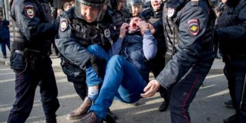 მოსკოვის იზოლატორები გადაივსო..მანქანებში ხალხი უკრაინის ჰიმნს მღეროდა!