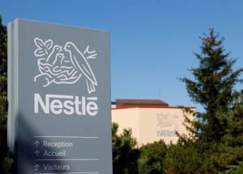 უკრაინის პრემიერი დენის შმიგალი Nestle-ს რუსეთის ბაზრის დატოვებას სთხოვს.