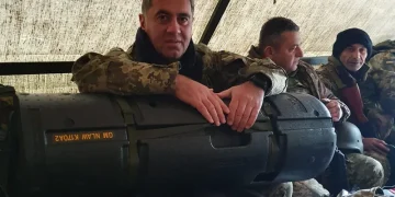 “ბრძოლა საქართველოშიც მოგვიწევს და გული არ დაგწყდეთ ვინც ვერ მოდიხართ”– ოქრუაშვილი მოხალისეებს მიმართავს