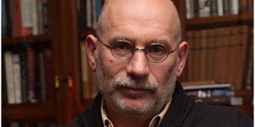 პუტინი ხეპრე და უვიცია, გაუგია რომ ინტერნეტი არსებობს, მაგრამ ცხოვრობს საქაღალდეების სამყაროში: ბორის აკუნინი