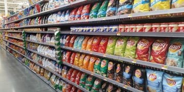 ტონობით პროდუქციაა გზაში, პროდუქტების პანიკური შესყიდვის არანაირი საფუძველი არ არსებობს – ია ნადირაშვილი