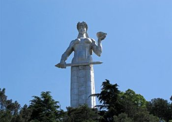 “ქართლის დედაც გადავაკეთოთ და მეორე ხელშიც ფიალა დავაჭერინოთ, რა თავს ვიტყუებთ?” – გიორგი გოგეშვილი