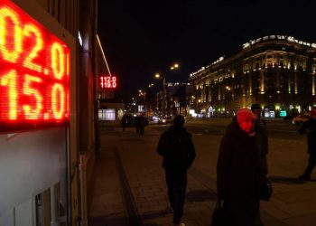 უარესი იქნება, ვიდრე 1998 წლის დეფოლტი – Fitch-ის პროგნოზი რუსეთის ეკონომიკაზე