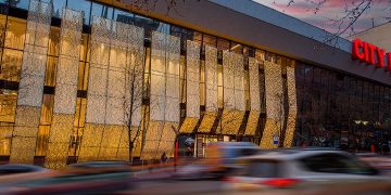 “პანიკა ატყდა. დაცვის სამსახურმა გამოგვიყვანა“ – რა მოხდა City Mall-ში?