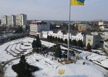 ქალაქ სუმის ბავშვთა სახლიდან უსაფრთხო ადგილას 71 ბავშვის გადაყვანა მოხერხდა