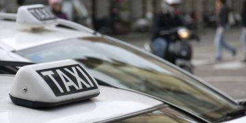 კახა კალაძემ B კატეგორიის ტაქსის მძღოლებს ლიცენზიის აღებისკენ მოუწოდა