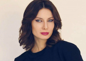 “სადაც ნაციონალური მოძრაობა დგას, იქ ჩემს ადგილს ვერ ვხედავ!..Slava Ukraini!“ –  თაკო ჩხეიძე.