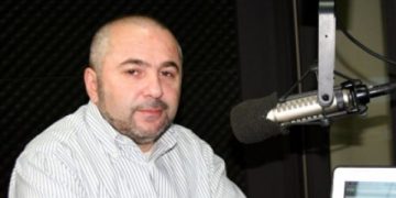 “ნუ გავერთობით ზელენსკის გმობით, ამით სახიფათოდ ვუახლოვდებით პუტინის რიტორიკას” – თავდგირიძე