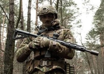 “უკრაინის ССО-ს საძმო მიესალმება რუს არტილერისტებს! გილოცავთ!”