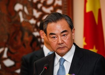 “რუსეთ-ჩინეთის ურთიერთობები ქვასავით მტკიცეა” – ჩინეთის საგარეო საქმეთა მინისტრი