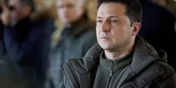 “თუ ოკუპანტი დღეს გახსნილი ჰუმანიტარული დერეფნების შეჩერებას შეეცდება, მკაცრ პასუხს მიიღებს”- ზელენსკი